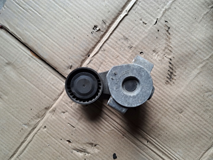 Tenditore cinghia motore TENDICINGHIA CITROEN JUMPER BOXER DUCATO III 2.2 EURO 5