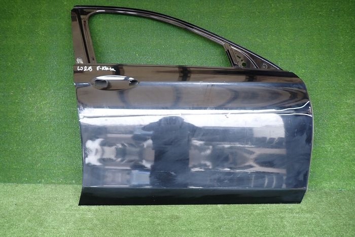MERCEDES W213 213 E-KLASA ajtó jobb elsö eleje