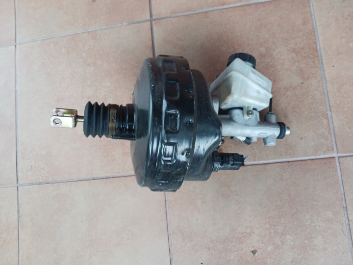 Servofreno servo MERCEDES W203 W209