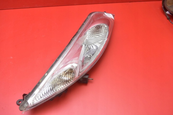 REFLEKTOR left light front EU NISSAN JUKE 1 and 10-15