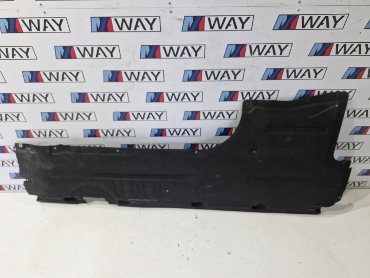 7207268 BMW F10 F11 cover chassis right