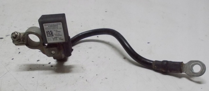 MERCEDES C KLASA W204 2.2 CDI 11R Schlauch Batteriemanagement Sensor A1665420218