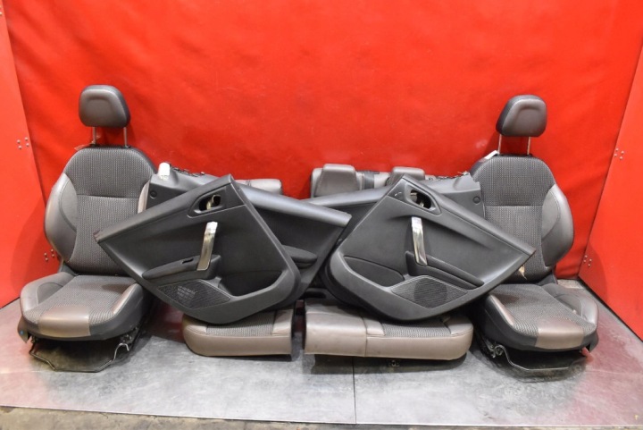 seat seats KOMPLET side side POL leather EU PEUGEOT 2008 and 5D HB 13-17
