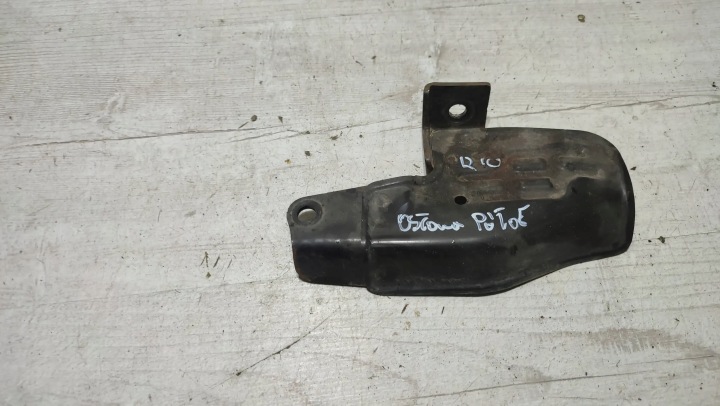 KIA Rio IV 18r copertura GREMBIALINA Semiasse
