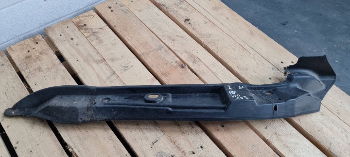 Q5 8R SQ5 LIFT hangszigetelő hangszigetelés sárvédő bal bal eleje 8R0821111C
