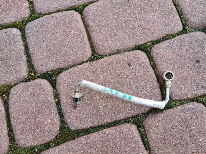 oil line turbo 1.4T Opel Zafira C Astra J