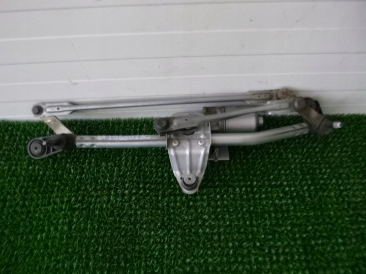 AUDI A3 8V 17- Wischergestänge 8V1955023C EU