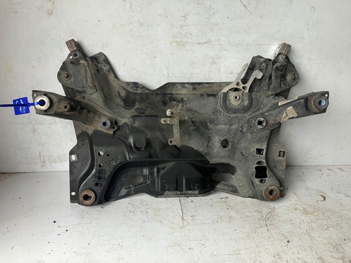 axle beam subframe of the engine CITROEN C5 III X7 LIFT 2.0 BLUE HDI