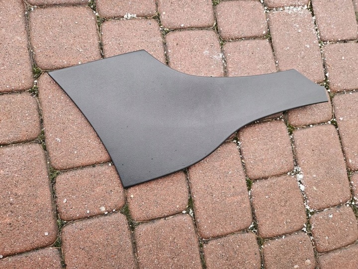 cover cover tunelu left Corsa E Europa Opel ADAM 13350273