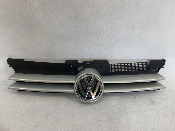 Volkswagen Golf 4 IV Grille VW