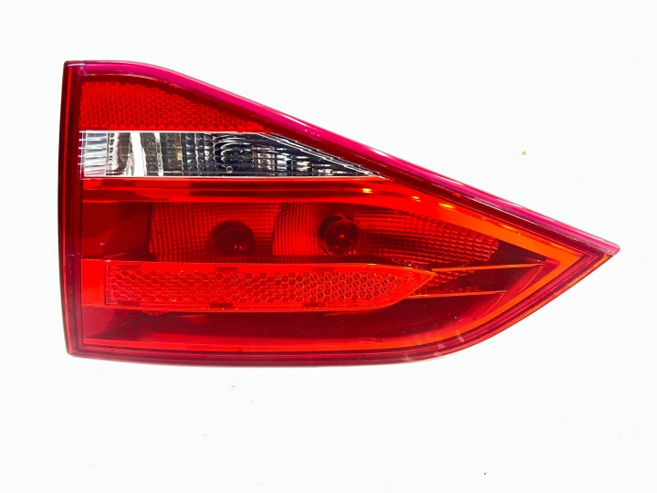 Licht heck hinten rechts für die Heckklappe AUDI A4 B8 2007 - 2011 Sedan EUROPA