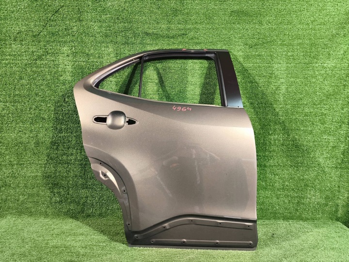 portière arrière droit droite arrière TOYOTA YARIS CROSS NR.4964