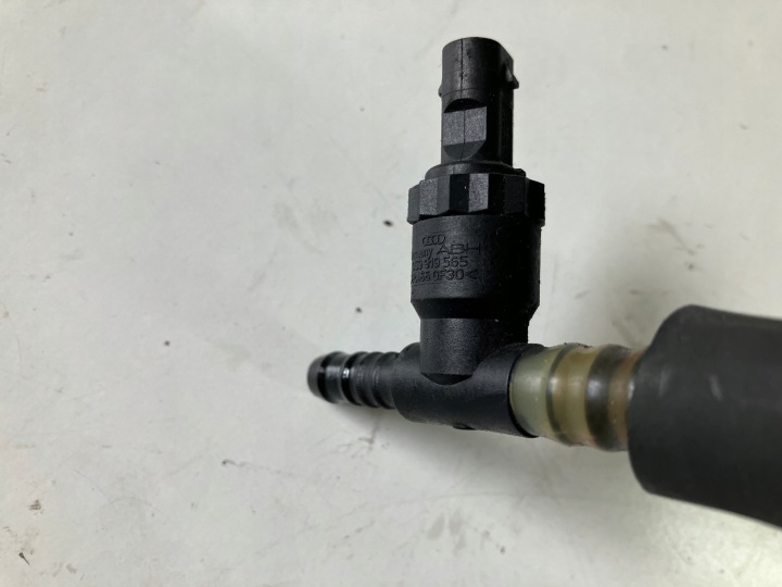 Kaapeliletkun polttoaine-anturi 3.0 Tdi 240 hp Audi A4 B8 059130299F 059919565 5