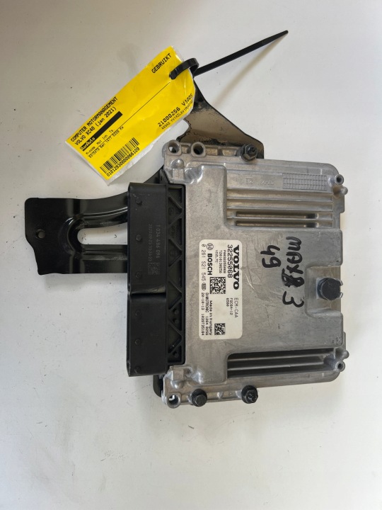 VOLVO XC40 B3154T9 1.5 Computer 32255068 0261S21545 P0032255068 FQC6A-12