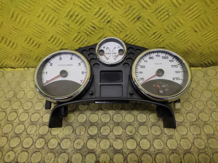 PEUGEOT 207 dials 9662504080
