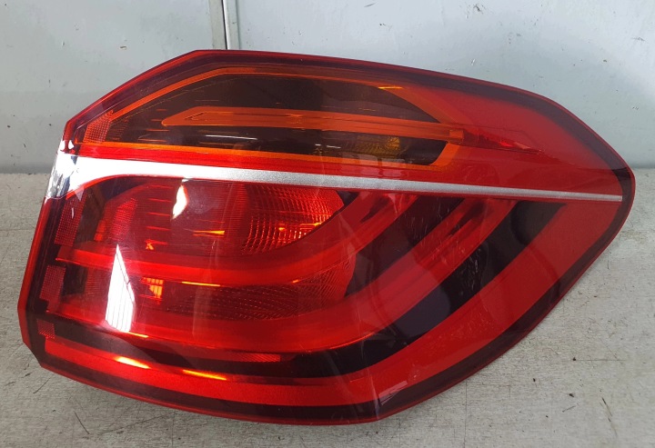 BMW 2 F46 GRAN TOURER 14-18 light right rear part to the bonnet LED original 7330474