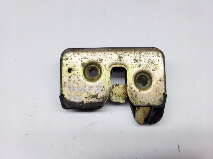 de la Serrure du capot Porte coffre hayon Vw GOLF III HB 1H6827505C