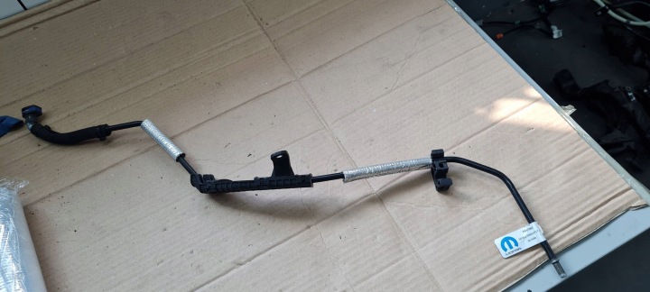 Jeep Grand Cherokee WL 2022 fuel line PALIWOWY 3.6 P68473840AC