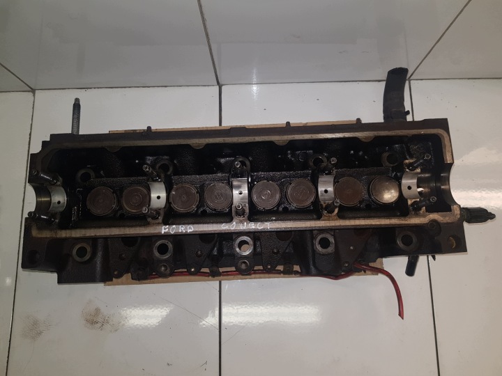 FORD CONNECT 1.8TDCI head. of the engine 6G9Q-6090A1A C8S1A