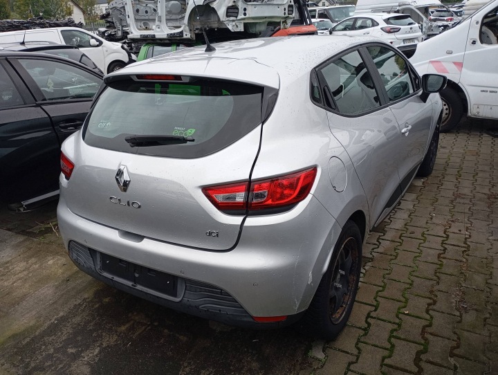 RENAULT CLIO 4 IV erősítés hátsó tengely OSKA felfüggesztés hátsó 2012-20 BEBEN GLADKI