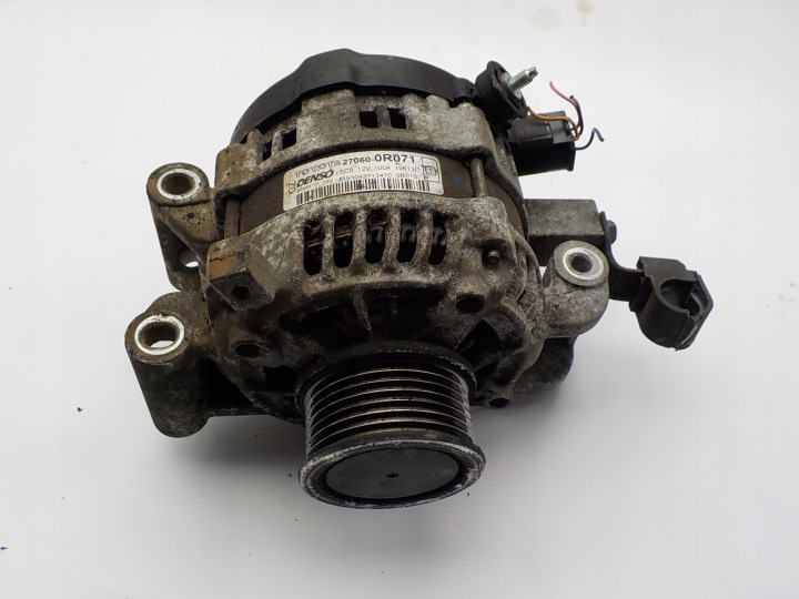 TOYOTA AVENSIS II 2.0 D4D alternator 27060-0R071 104211-3410