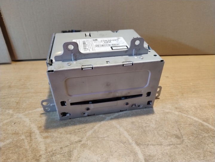 RADIO CD OPEL ASTRA J IV Z CONNECTOR CONTACT 22836293