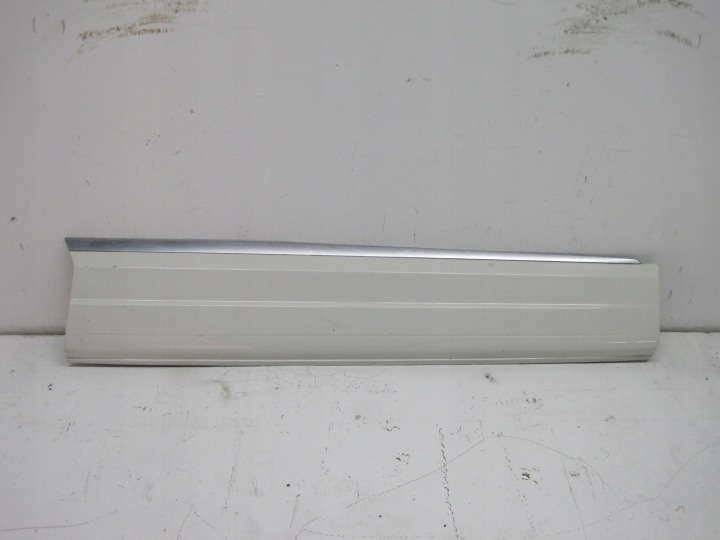 moulding door VW Tiguan and 5N0 11r right front 5N0854940D