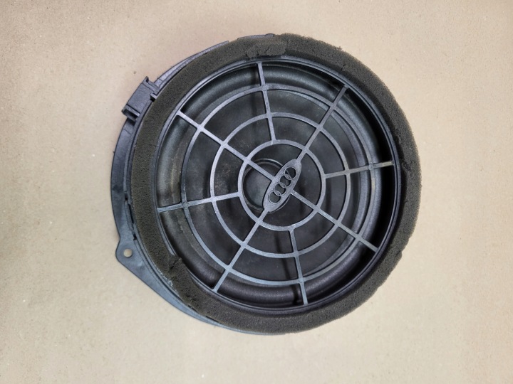 Lautsprecher Z Tür hinten heck AUDI Q5 und 8R 8R0035411 OE