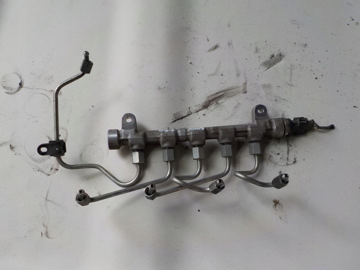 Rampe injection Capteur kia soul et 1,6 crdi 0281002863