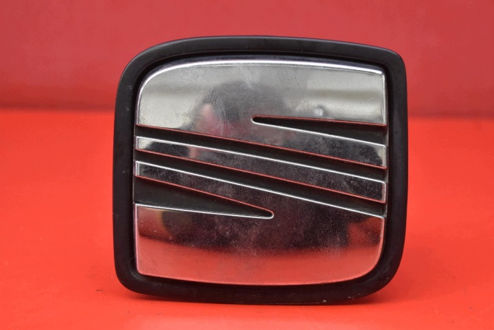 Poignée du capot Arrière Arrière EMBLEMAT 1M6827585B SEAT LEON 1 et HB 99-05