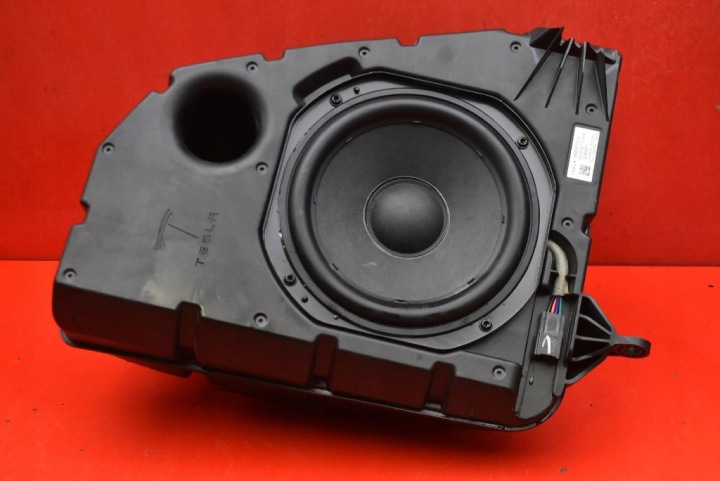 hangszóró SUBWOOFER 1656267-00-B TESLA MODEL Y 20