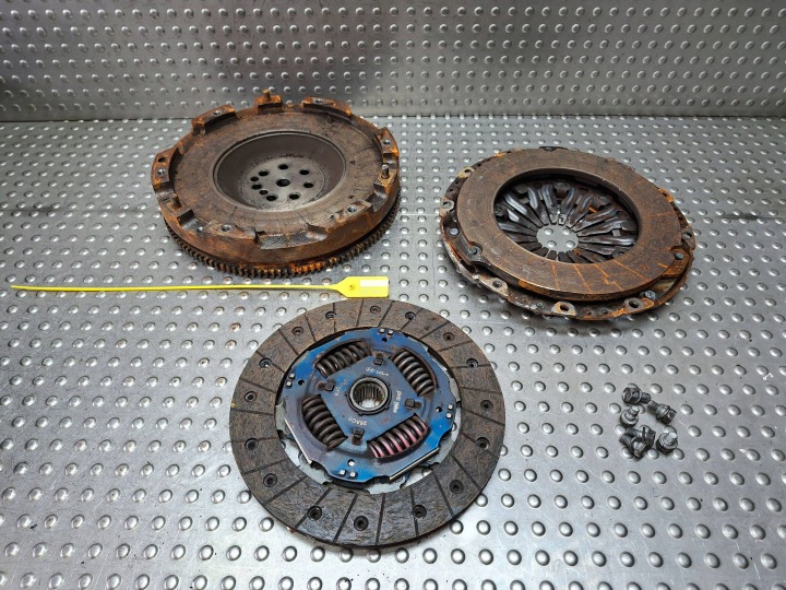 clutch wheel flywheel KPL KIA STONIC CEED I30 21- 1.0 T-GDI G3LE 26AQ0