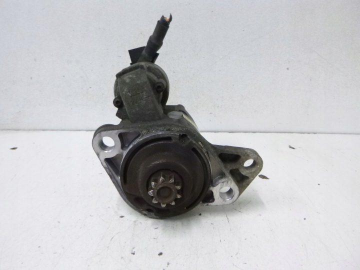 starter Volkswagen Golf IV 1.4 AKQ 2003 9zebow