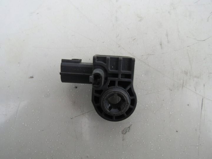 Sensor AIRBAG VOLVO V90 CROSS COUNTRY 2.0 D5 235KM 2019r 31451528