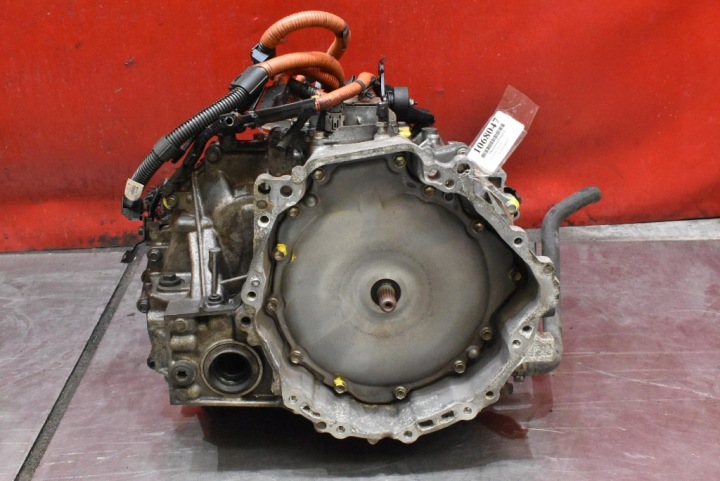 Getriebe 3JM TOYOTA AURIS 2 II 1.8 HYBRID 99 KM 12-15