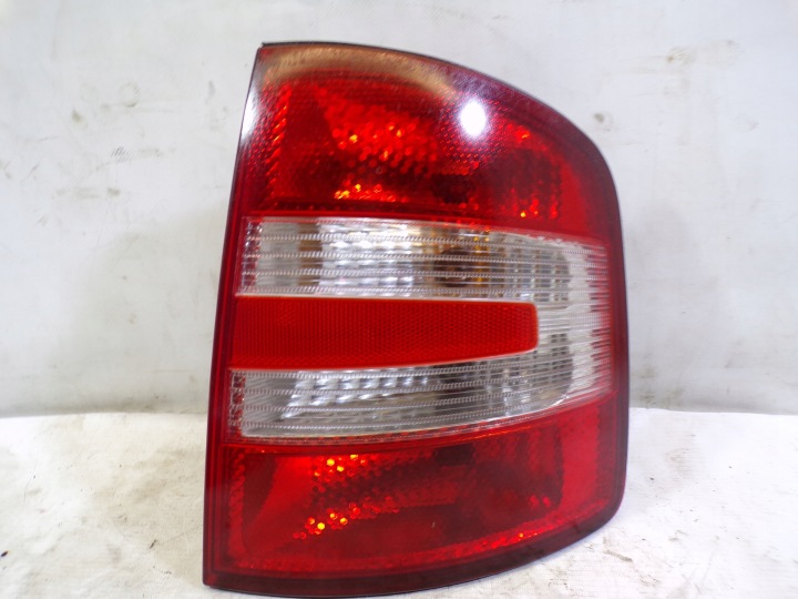 Licht hinten heck rechts SKODA FABIA 1 und KOMBI LIFT (K)