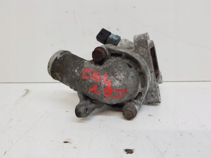 KIA CARENS IV 1,7CRDI thermostat housing 2013