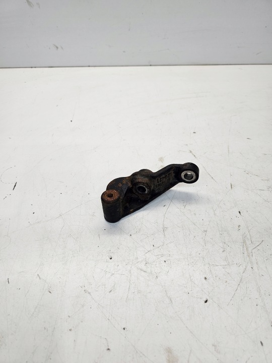 engine supporting mount AUDI A4 B6 B7 VW 06D533B