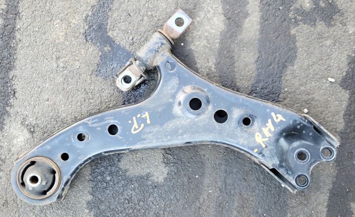 Querlenker links vorne Achsträgers TOYOTA RAV4 V 2.5 HYBRYDA Original