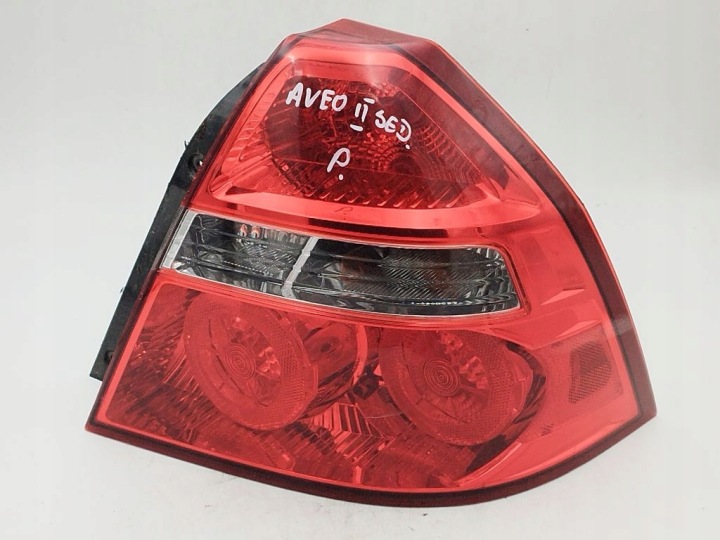 Chevrolet Aveo II T250 Berline Feux phare Droit Arrière Arrière