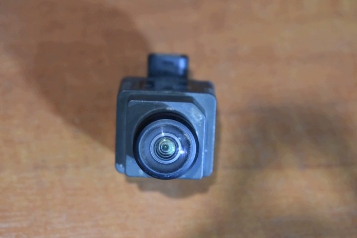 IDEALNA KAMERA Rückfahrwarner heck hinten 5A42CD5 BMW G20 G30 1