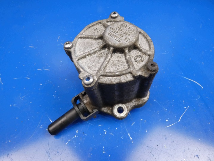 MERCEDES CLA W117 A W176 B W246 GLA W156 1.8 2.2 CDI Pompa VACUM