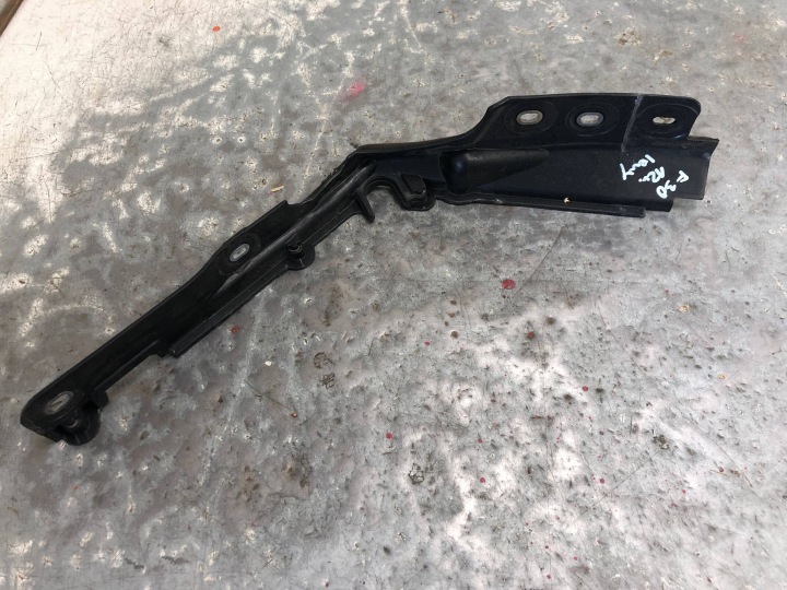 SCIANA DZIALOWA bal BMW F30 7241821