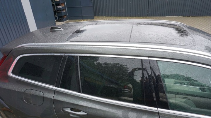VOLVO V60 II - Toit PANORAMA