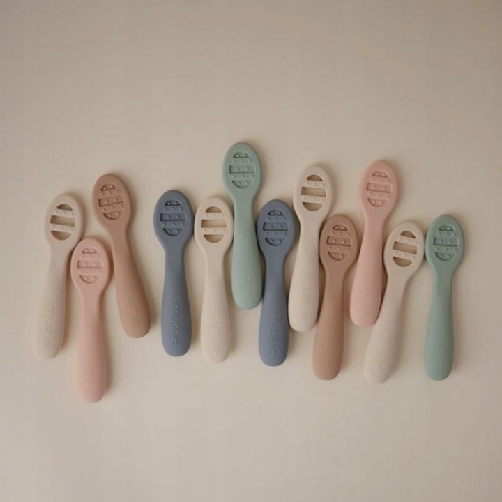 Mushie First Feeding Baby Spoons ложечка Natural/ Shifting Sand 6 міс.+ 2 шт. — фото 3