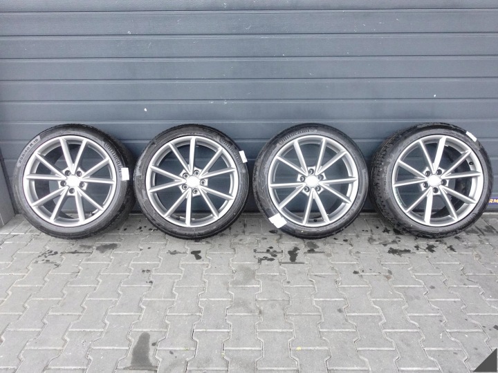 AUDI A7 S7 4G8 C7 A8 S8 4H0 ruote CERCHI pneumatici, gomme CONTINENTAL 255/40 9Jx19 ET32