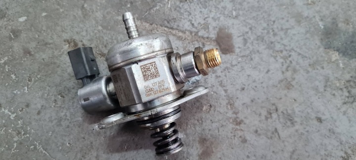 A4 B8 LIFT pumpa pumpa paliva tlaku 1.8 TFSI 06K127025H A5 8T A6