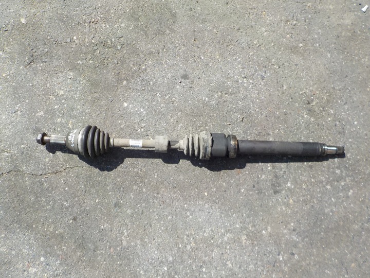 poloos pravá ford fiesta mk7 1,6 tdci 8V51-3B436-HB