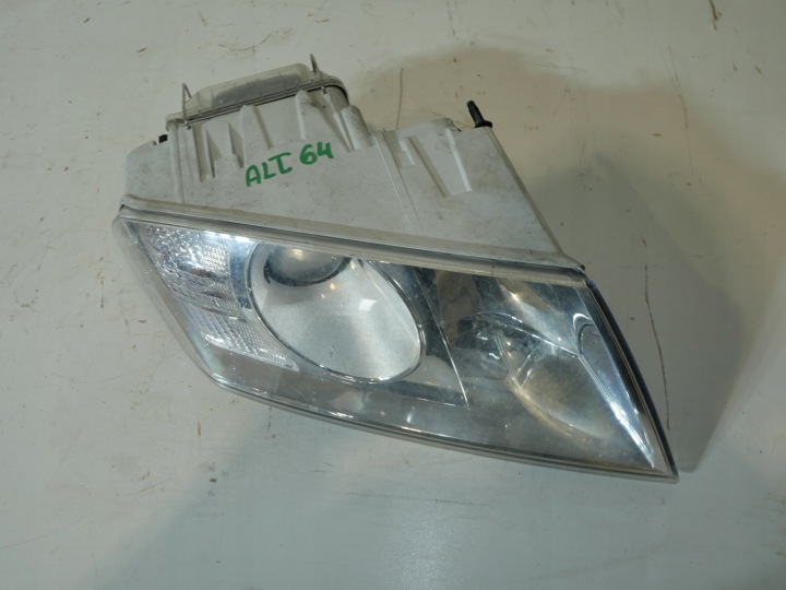 SKODA OCTAVIA II Licht XENON rechts vorne 1Z1941018N