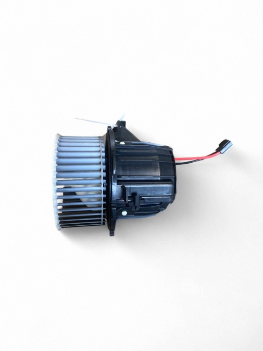 Porsche Macan (95B) 2021 Ventilatieventilator / Blower 7